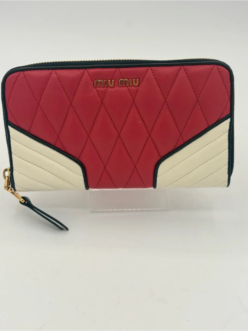 Miu Miu Rosso & Bianco Quilted Nappa Leather Zip Around Wallet - Picture 2 of 10
